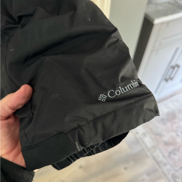 Columbia snow bib 2T, black, EUC - Picture 2 of 4